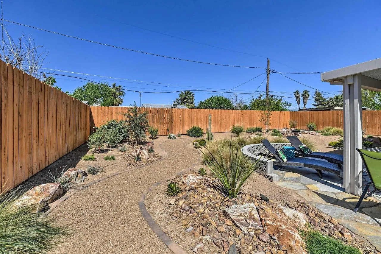 Holiday home Vintage Downtown Vegas Retreat Less Than 3 Mi To Strip! Las Vegas