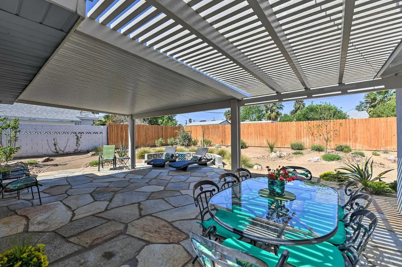 Holiday home Vintage Downtown Vegas Retreat Less Than 3 Mi To Strip! Las Vegas